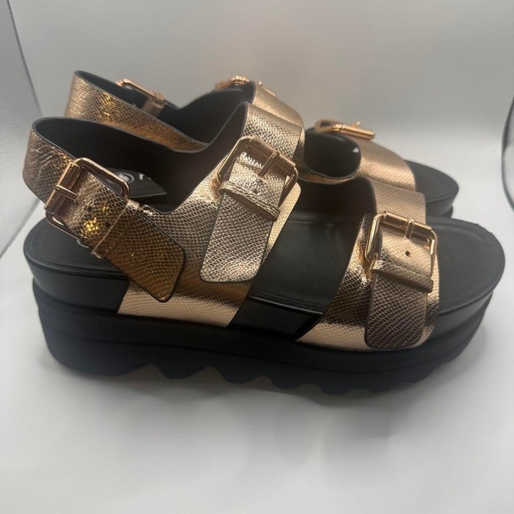 Nurture by Roam rose gold platform Chunky sandals sz 8-8.5